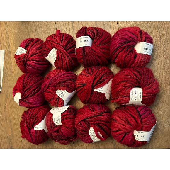Trendsetter Yarns Other - Trendsetter Yarns Illusion Red Roses 011 Wool Blend 12 Skeins Made in Italy